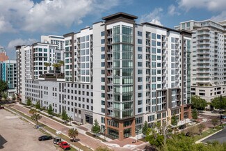 Plus de détails pour 520 E Church St, Orlando, FL - Local commercial à louer