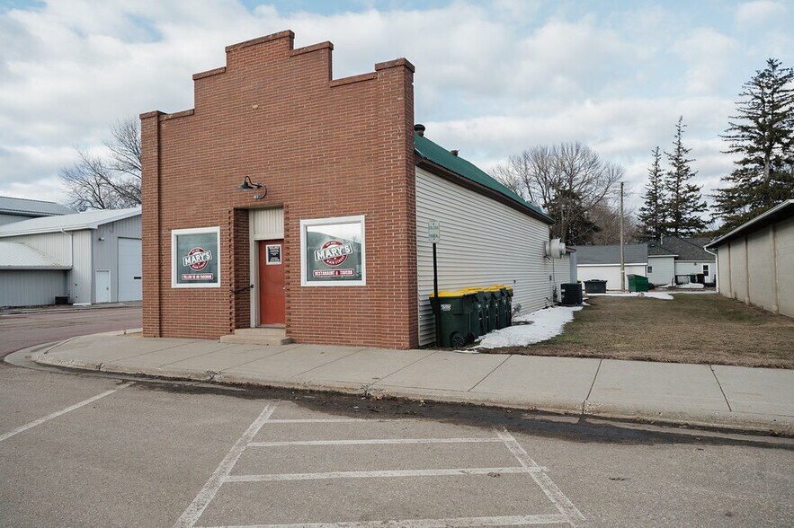 510 Main St, Ormsby, MN à vendre - Photo de l’immeuble – Image 3 sur 46