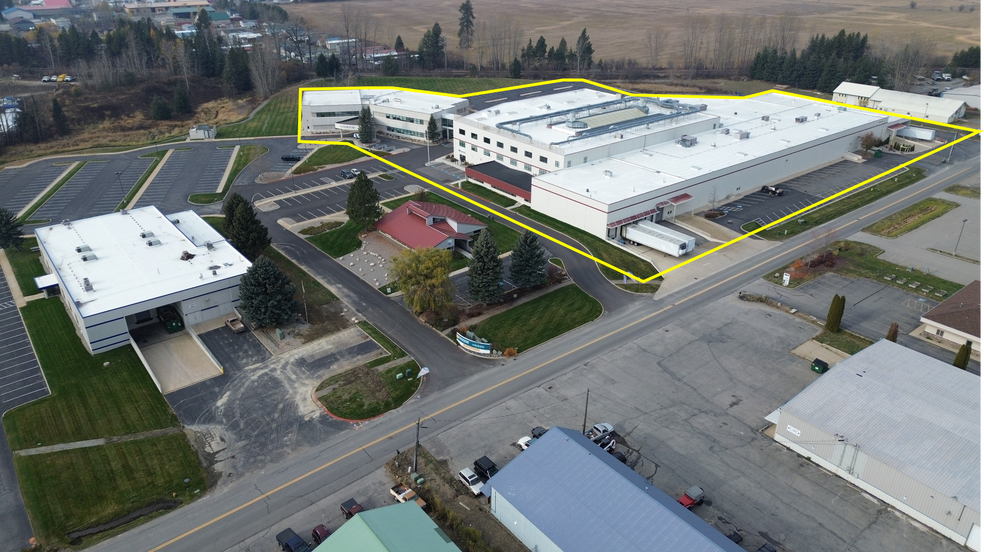 Sandpoint Technology Center portefeuille de 3 biens à vendre sur LoopNet.fr - Photo de l’immeuble – Image 2 sur 5