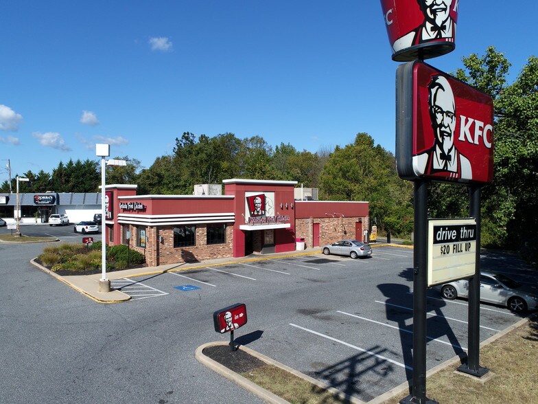 2000A Pulaski Hwy, Edgewood, MD à louer - Photo de l’immeuble – Image 3 sur 13