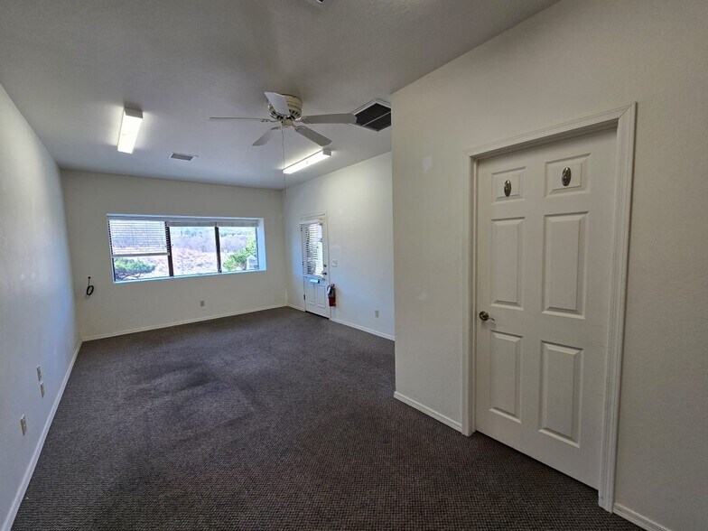 101 S Airpark Rd, Cottonwood, AZ à louer - Photo de l’immeuble – Image 3 sur 13