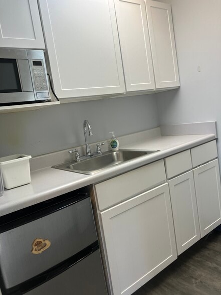 7253-7259 Hanover Pky, Greenbelt, MD à louer - Photo intérieure – Image 3 sur 10