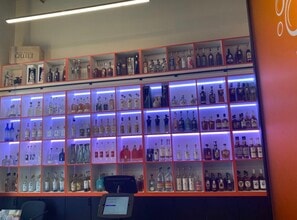 Main St, Corona, CA à louer Photo intérieure– Image 1 sur 5