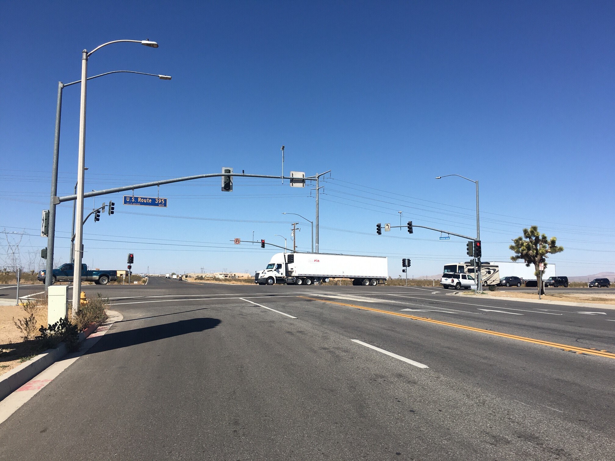 CA-395, Adelanto, CA à vendre Autre– Image 1 sur 2
