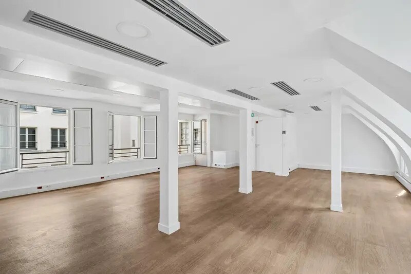20 Rue Saint-Georges, Paris à louer - Photo intérieure – Image 2 sur 15