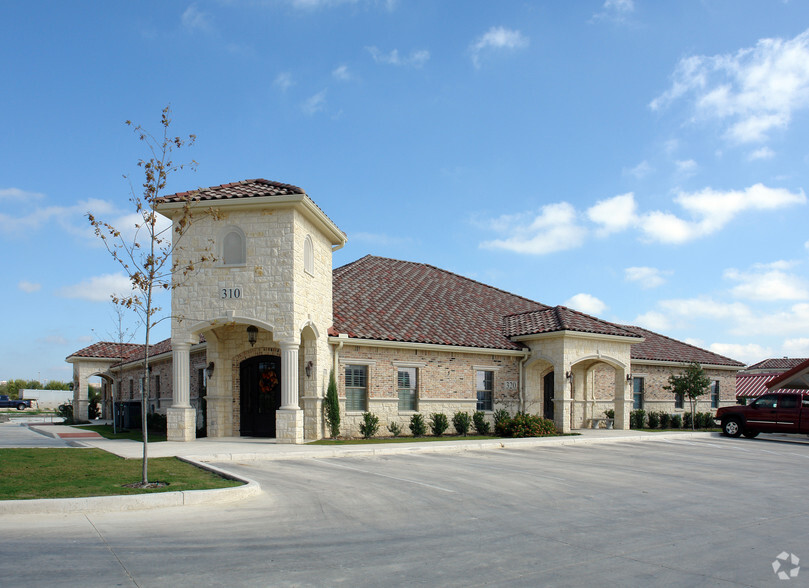 9480-3 Huebner Rd, San Antonio, TX à louer - Photo principale – Image 1 sur 6
