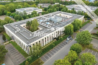 17 Rue Du Petit Albi, Cergy, VDO - VUE AÉRIENNE vue de carte - Image1