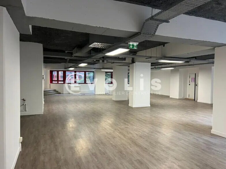 Bureau dans Paris à louer - Photo de l’immeuble – Image 3 sur 9