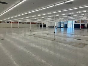 575-605 Rohnert Park Expy W, Rohnert Park, CA à louer Photo intérieure– Image 2 sur 6