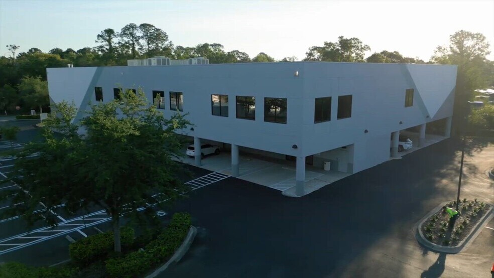 6138 Kennerly Rd, Jacksonville, FL à louer - Vidéo sur l’annonce professionnelle – Image 2 sur 5