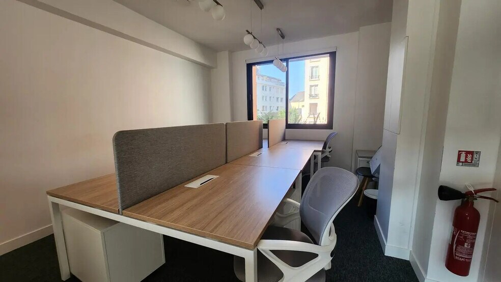 Bureau dans Courbevoie à louer - Photo de l’immeuble – Image 2 sur 9