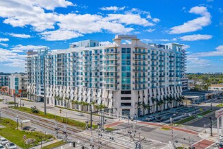 Plus de détails pour 2100-2116 Hollywood Blvd, Hollywood, FL - Bureau à louer