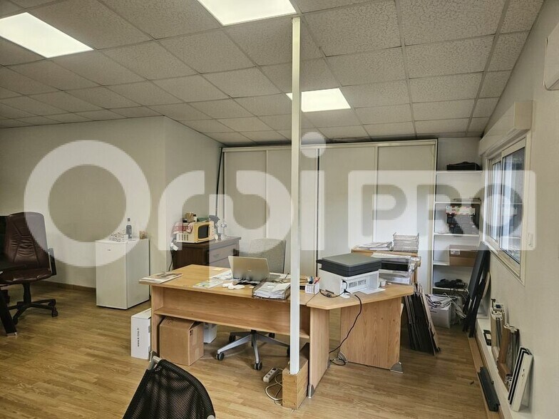 Local d'activités dans Bordeaux à vendre - Photo de l’immeuble – Image 2 sur 7