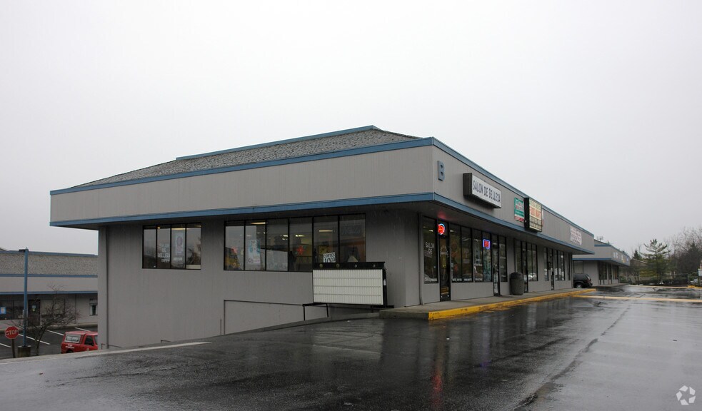 12811 8th Ave W, Everett, WA à louer - Photo principale – Image 1 sur 3