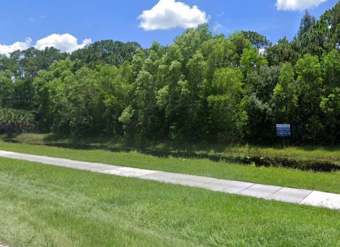 18351 N Tamiami Trl, North Fort Myers, FL à vendre - Photo de l’immeuble – Image 2 sur 4