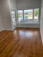 110-210 Wilshire Blvd, Casselberry, FL à louer Photo intérieure– Image 1 sur 6