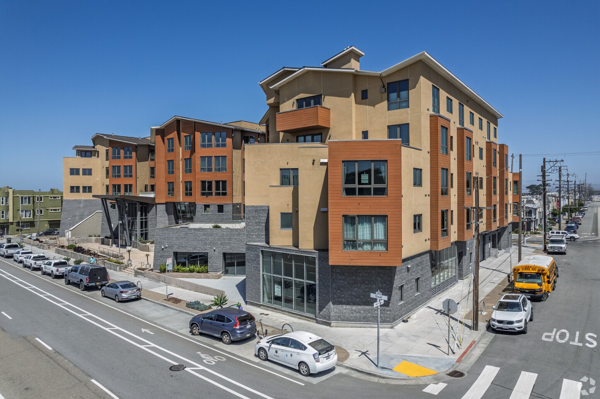 2800 Sloat Blvd, San Francisco, CA à louer Photo de l’immeuble– Image 1 sur 6