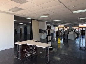 68100 Ramon Rd, Cathedral City, CA à louer Photo intérieure– Image 2 sur 10