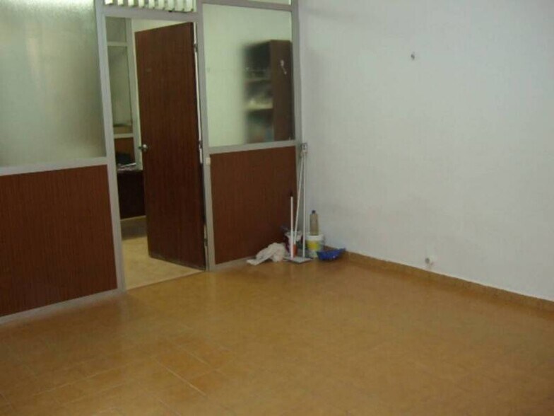 Immeuble residentiel dans Sabadell, Barcelona à vendre - Photo intérieure – Image 2 sur 9