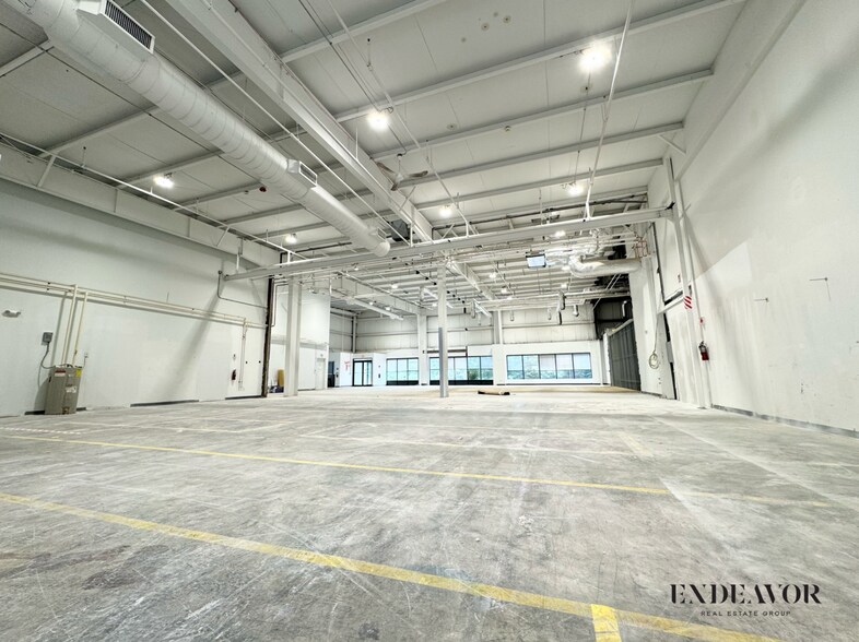 115 Victor Heights Pky, Victor, NY à louer - Photo de l’immeuble – Image 3 sur 10