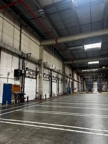 Industriel/Logistique dans Vendargues à louer - Photo de l’immeuble – Image 3 sur 7