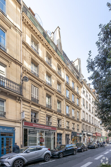 11 Rue De Provence, Paris à louer - Photo de l’immeuble – Image 2 sur 3