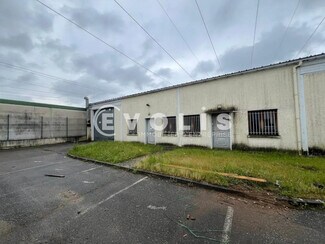 Plus de détails pour Bureau, Local d'activités à louer