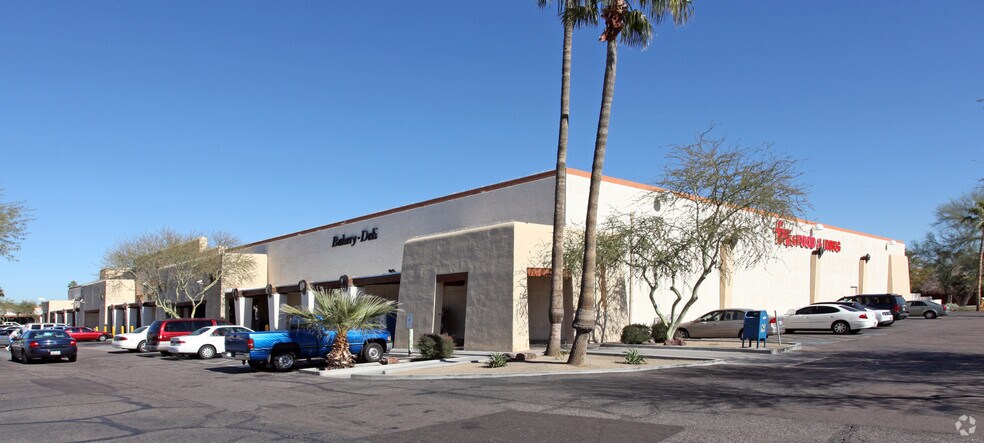 7620-7628 E Indian School Rd, Scottsdale, AZ à louer - Photo de l’immeuble – Image 2 sur 4