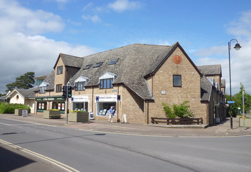 Brize Norton Rd, Carterton à vendre - Photo de l’immeuble – Image 3 sur 4