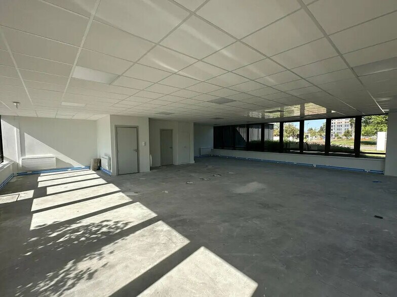 Bureau dans Lingolsheim à louer - Photo de l’immeuble – Image 3 sur 4