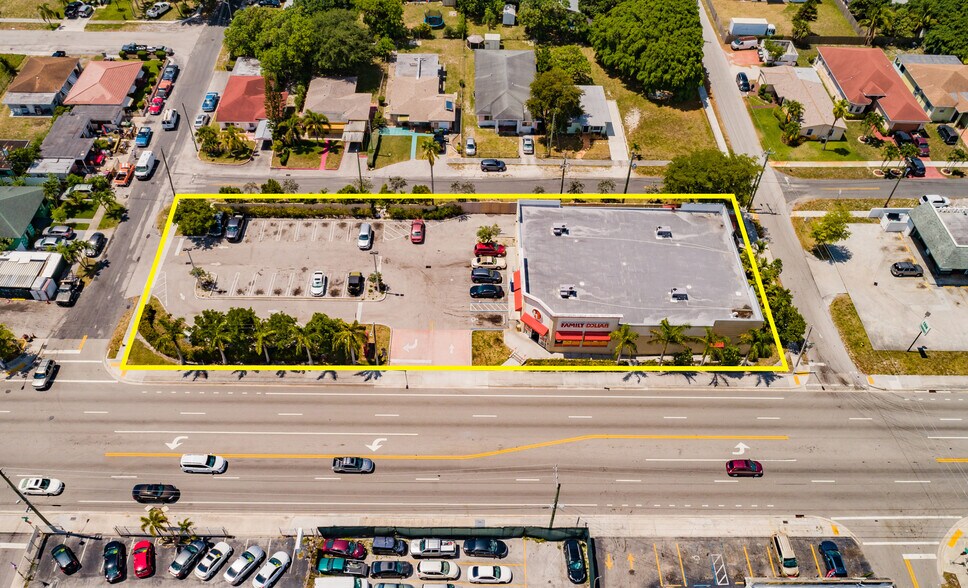 633 W Pembroke Rd, Hallandale Beach, FL à vendre - Aérien – Image 3 sur 5