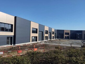 Plus de détails pour Local d'activités à louer