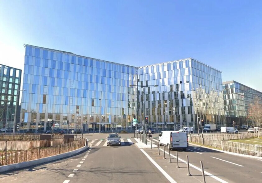 556/594 Avenue Willy Brandt, Lille à louer - Photo de l’immeuble – Image 2 sur 22