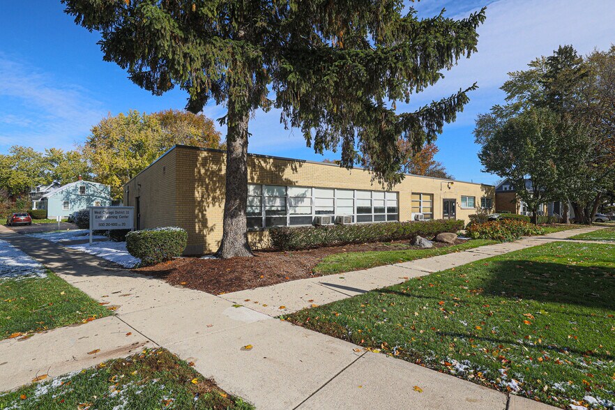 331 George St, West Chicago, IL à vendre - Photo de l’immeuble – Image 3 sur 52