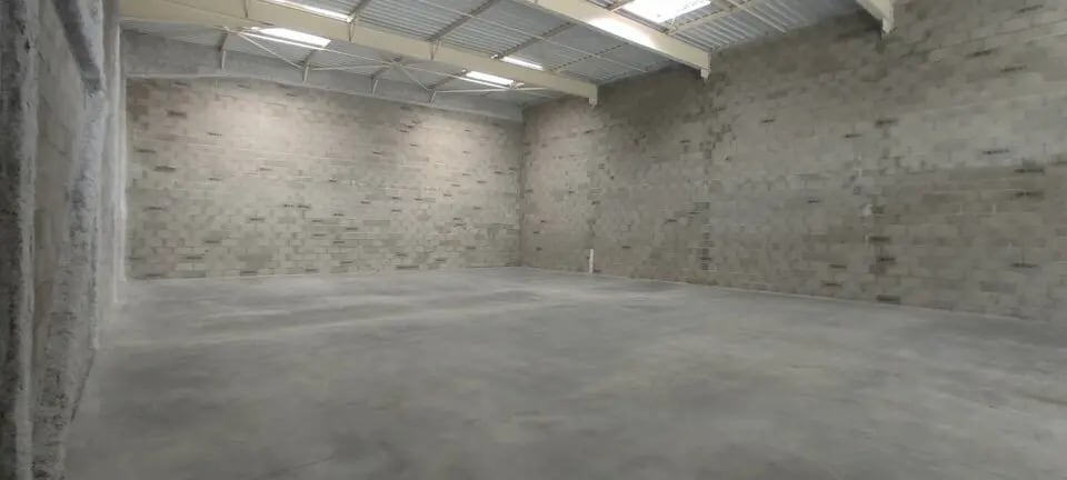 Local d’activités dans Tignieu-Jameyzieu à louer - Photo intérieure – Image 2 sur 12