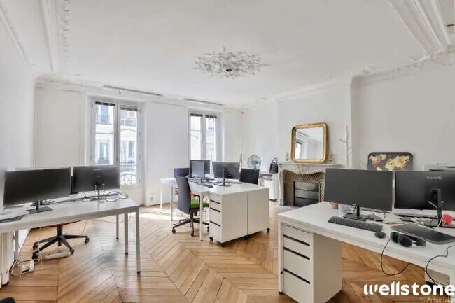 Plus de détails pour Bureau à louer