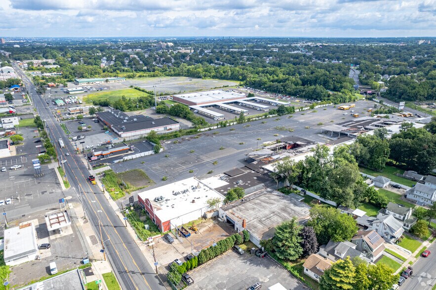 2820 Mt Ephraim Ave, Camden, NJ à vendre - Aérien – Image 3 sur 4