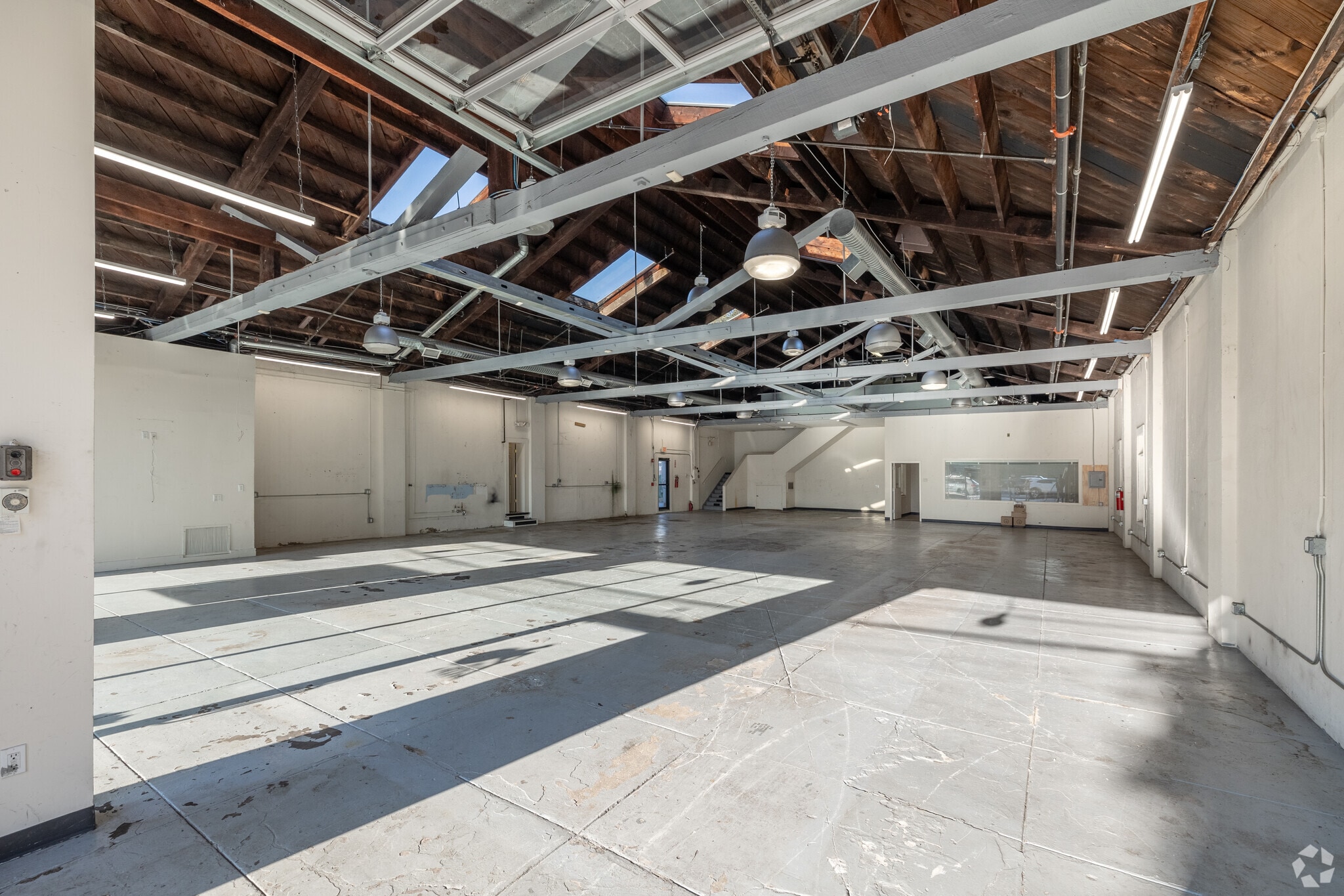 101 Audrey Ave, Oyster Bay, NY à louer Photo intérieure– Image 1 sur 1