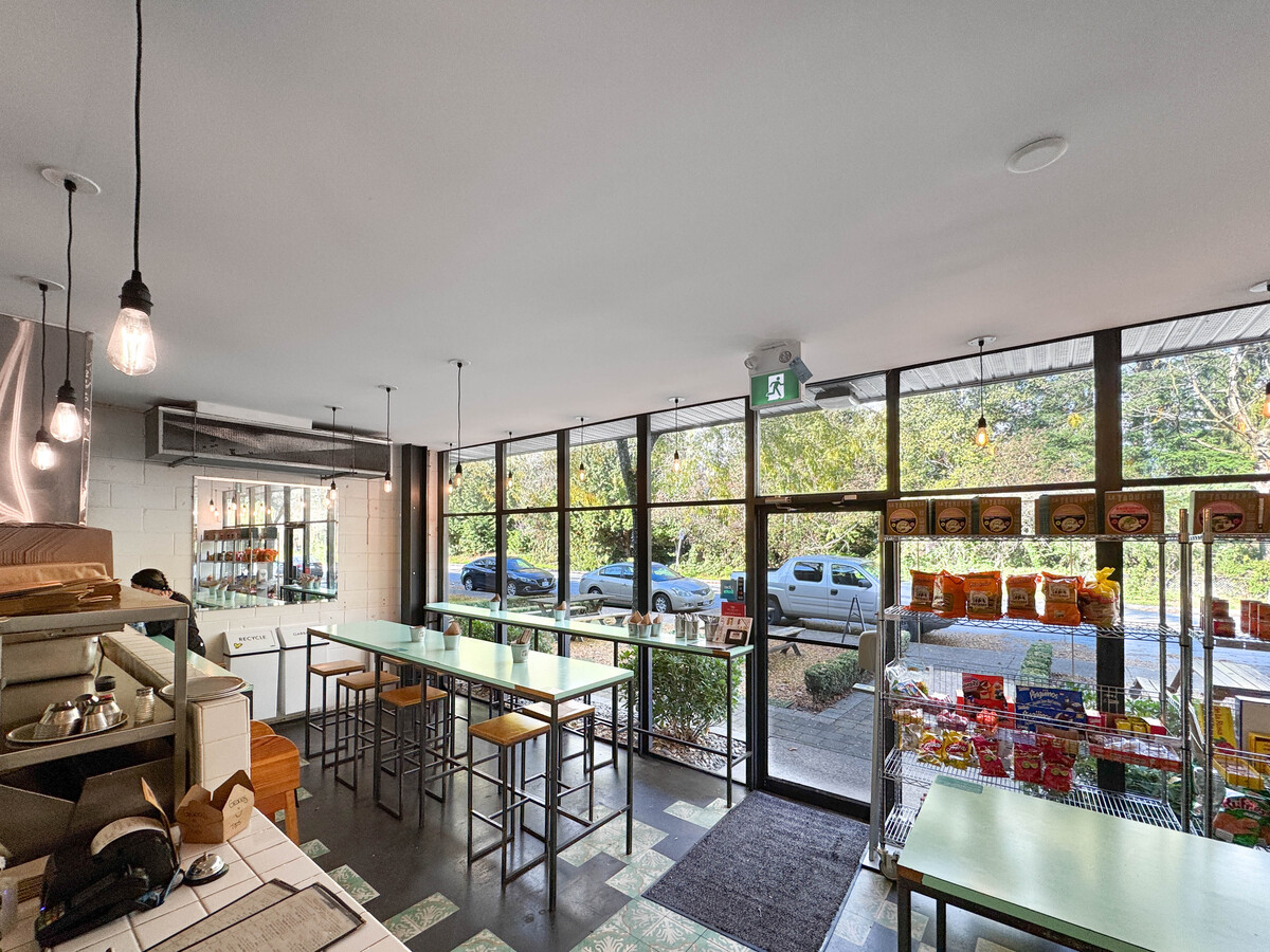 1305 Welch St, North Vancouver District, BC V7P 1B3 - Lot 213 -  - Photo intérieure - Image 1 of 1