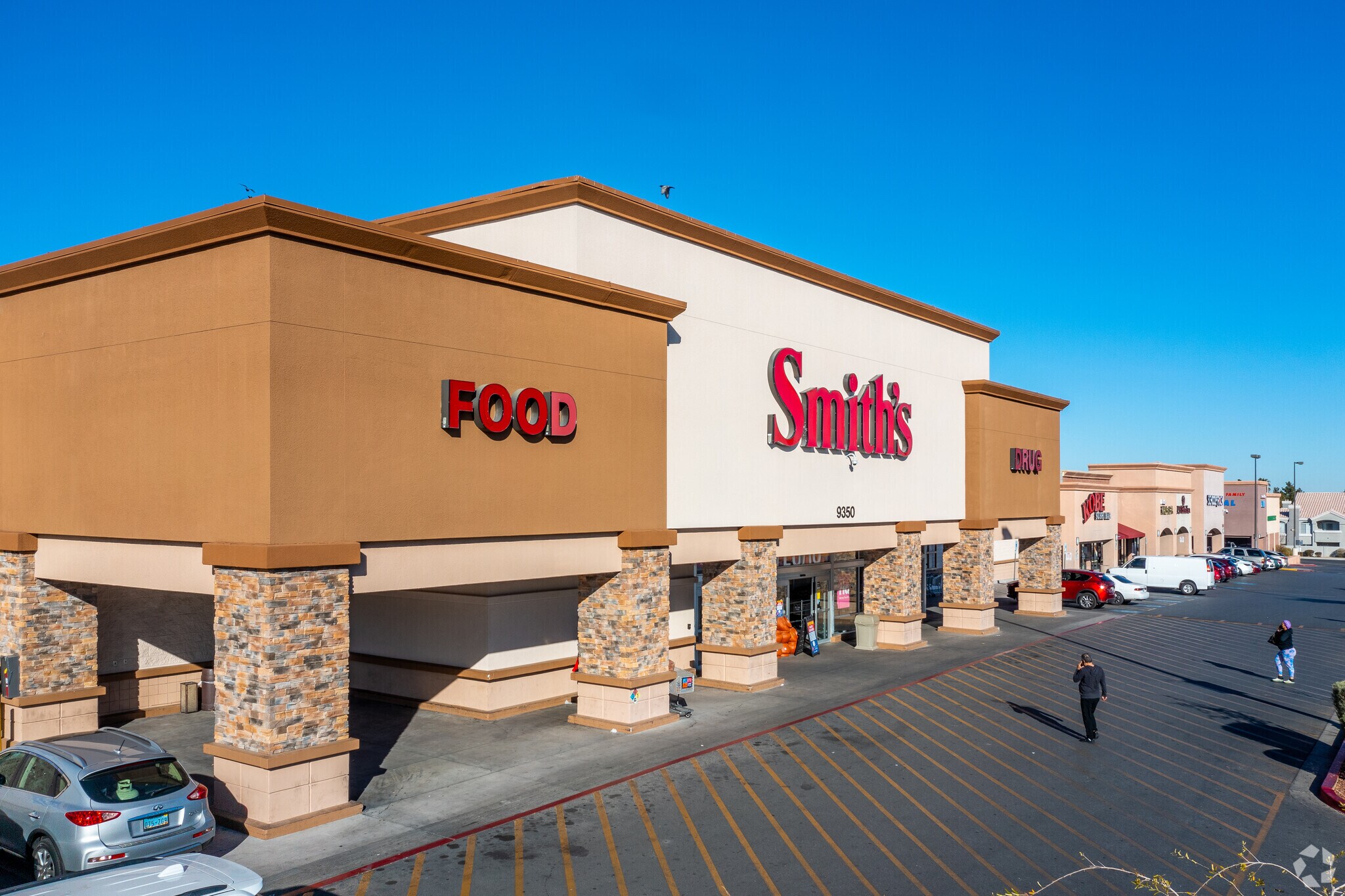 9340-9360 W Flamingo Rd, Las Vegas, NV à louer Photo principale– Image 1 sur 20