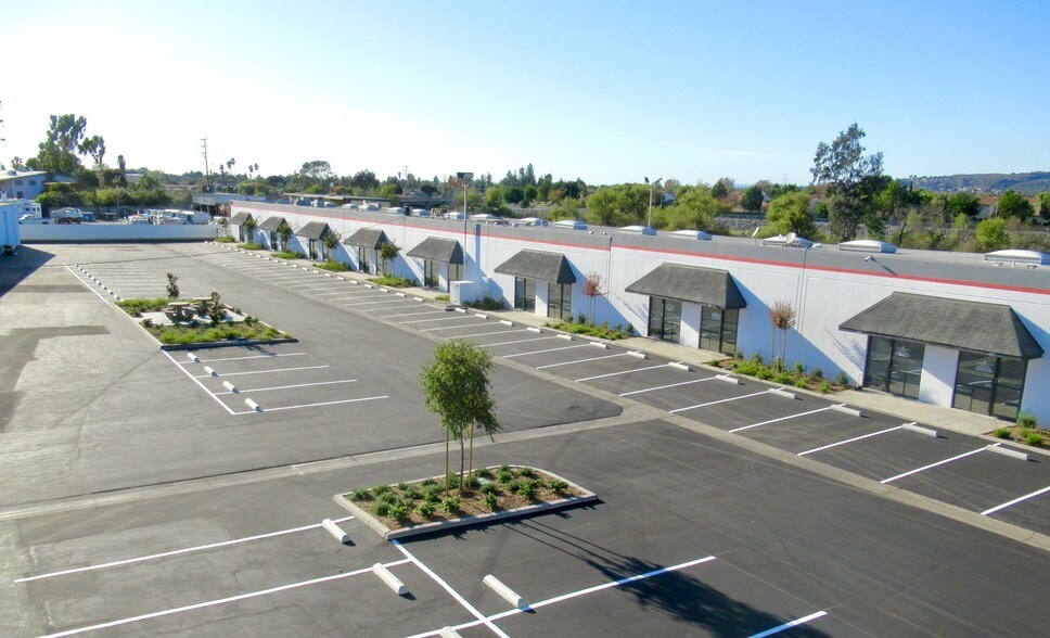 3619-3735 San Gabriel River Pky, City of Industry, CA à louer - Photo de l’immeuble – Image 3 sur 20