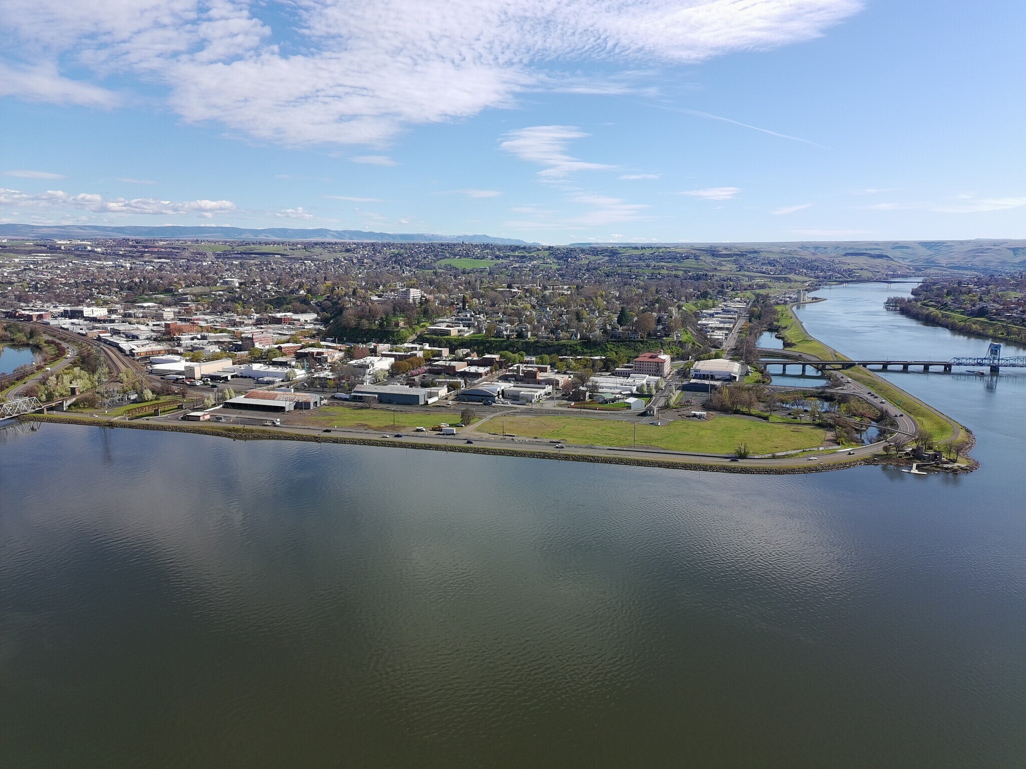 101 Beachey and 411 5th St, Lewiston, ID à vendre Photo principale– Image 1 sur 9