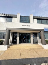 13900-13928 Baltimore Ave, Laurel, MD à louer Photo intérieure– Image 1 sur 3