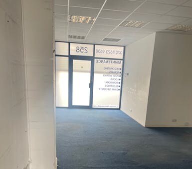 258 Amesbury Ave, Londres à louer - Photo intérieure – Image 2 sur 4