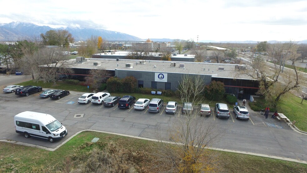 2411 S 1070 W, Salt Lake City, UT à vendre - Photo de l’immeuble – Image 2 sur 8