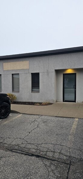 4450 Corporate Dr, Burlington, ON à louer - Photo de l’immeuble – Image 3 sur 10