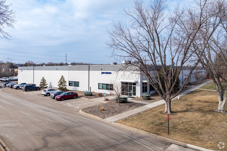 7400-7490 Bush Lake Rd, Edina, MN à louer - Photo principale – Image 1 sur 9