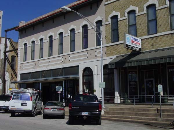 16 E Avenue A, Temple, TX à louer Photo principale– Image 1 sur 8