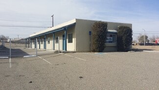 Plus de détails pour 15498 Village Dr, Victorville, CA - Bureau à louer
