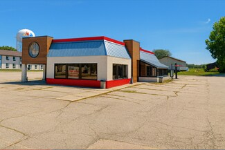Plus de détails pour 2209 Circle Dr W, Spirit Lake, IA - Local commercial à louer